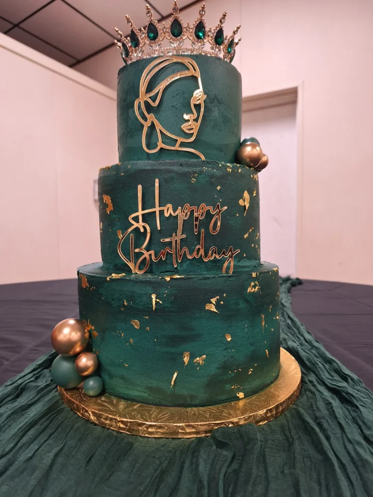 Custom emerald crown birthday cake by Onna's Sweets and Eats San Antonio TX